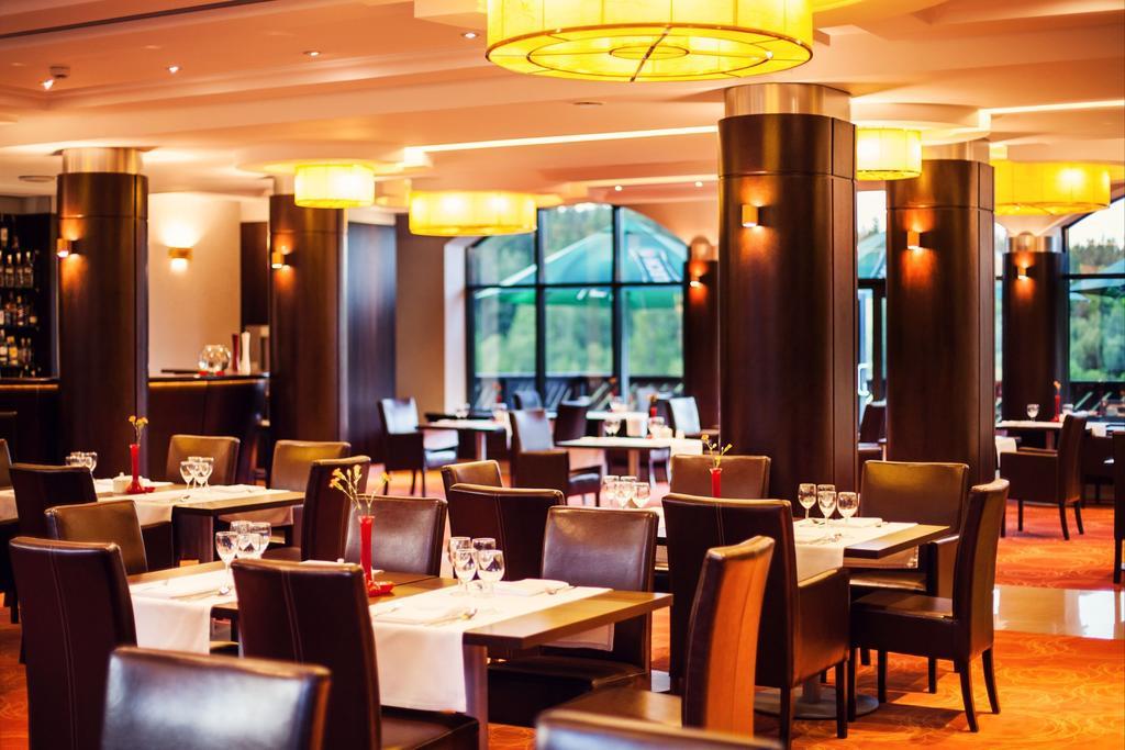 Hotel Era ชเวียราโดว์-สโดรยจ์ ภายนอก รูปภาพ